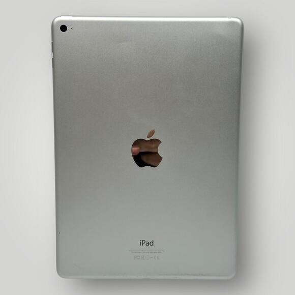 Apple iPad Air 2 WiFi 64GB Silver - Picture 2 of 3